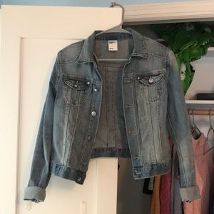 Cropped denim jacket